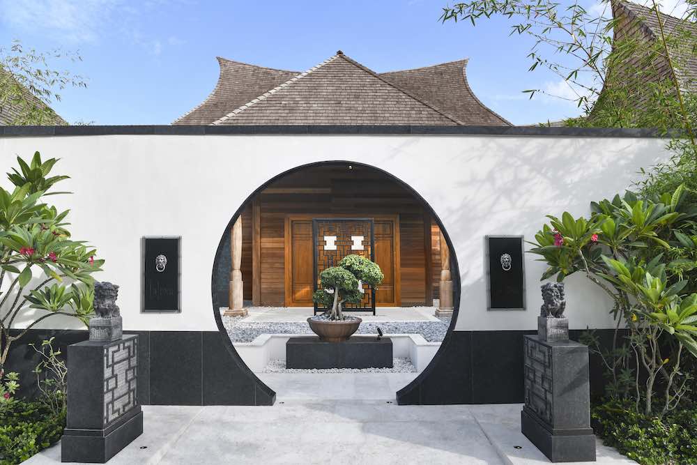 Li Long at Waldorf Astoria Maldives Ithaafushi thumbnail 3